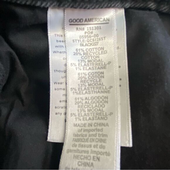 GOOD AMERICAN GOOD CURVE DENIM SHORTS HIGH RISE DISTRESSED NWT - Picture 14 of 14